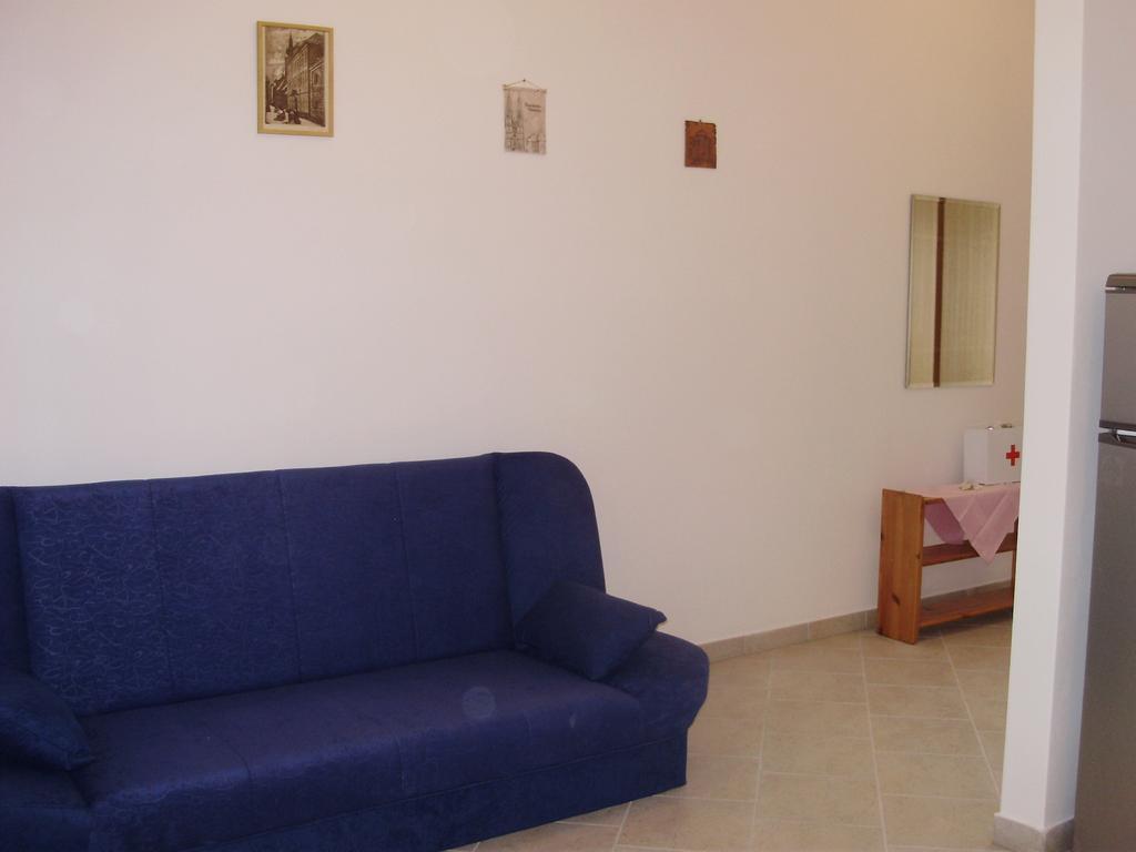Apartments Ruzmarin Vrsi Bagian luar foto