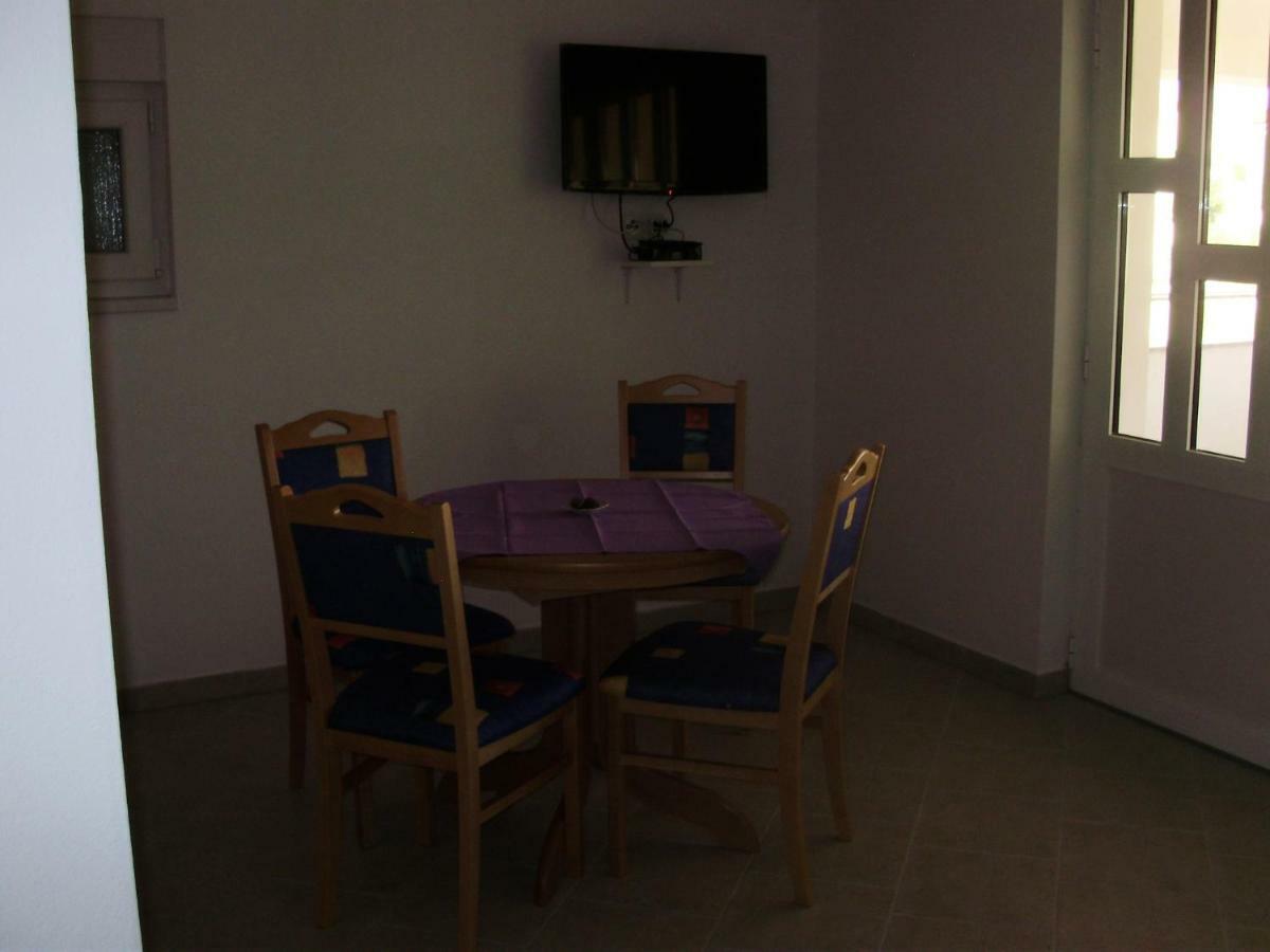 Apartments Ruzmarin Vrsi Bagian luar foto