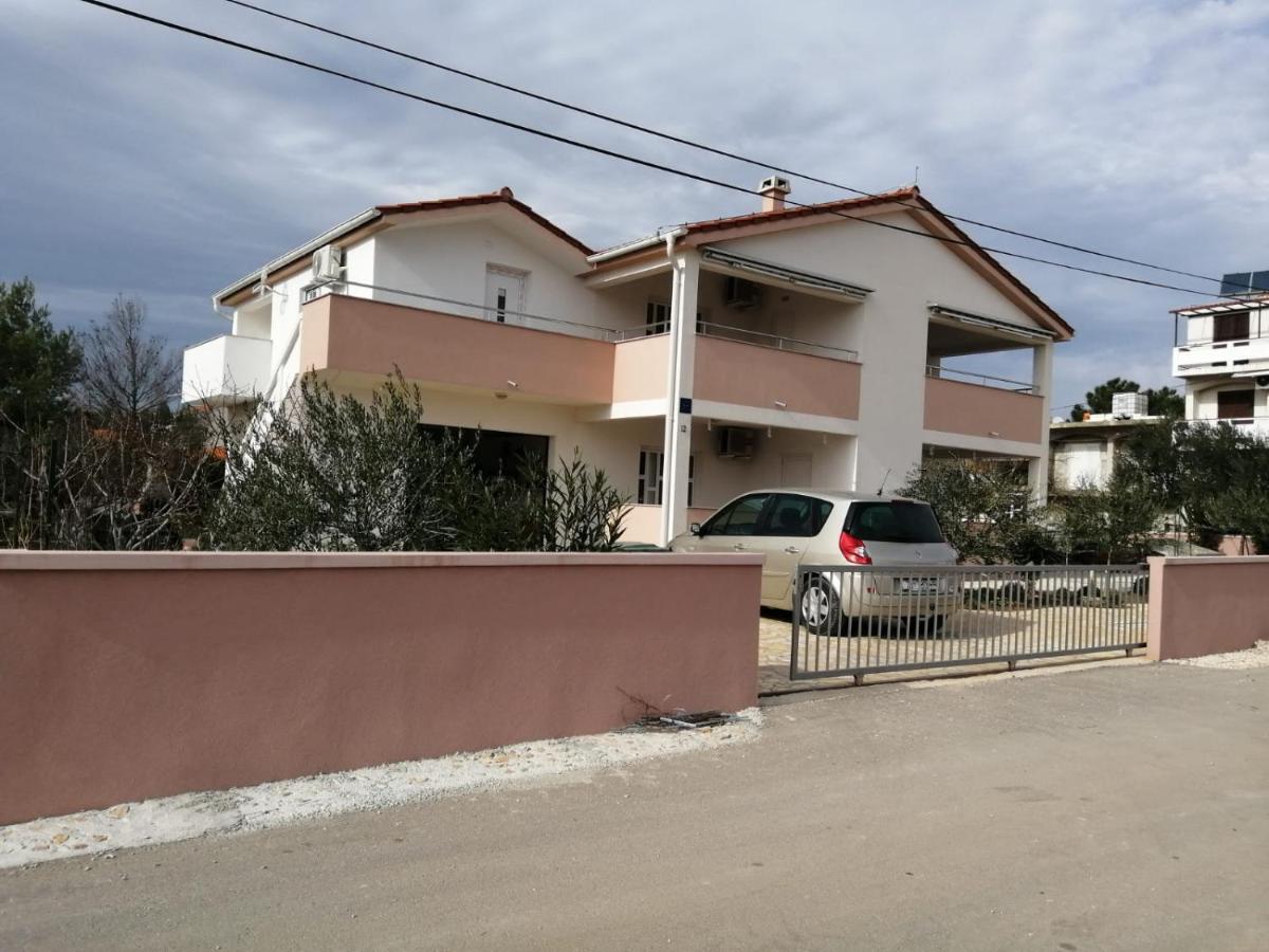 Apartments Ruzmarin Vrsi Bagian luar foto